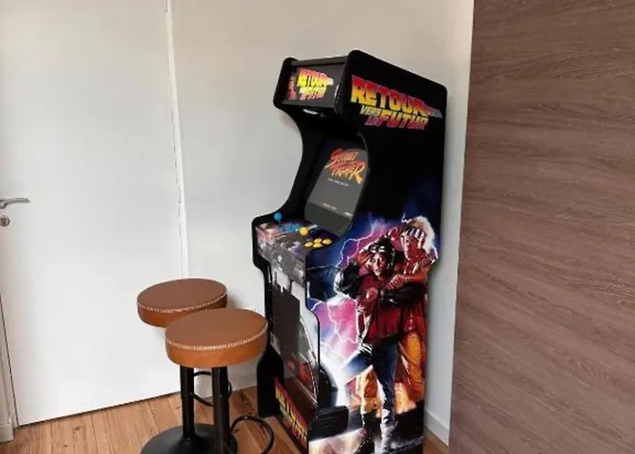 Le Rocher Des Costes Apartment